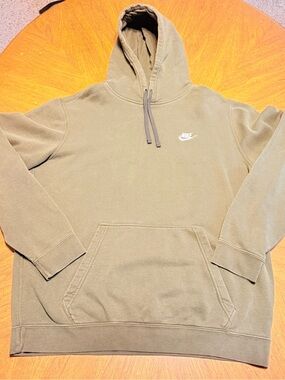 Nike Hoodie Men’s Large Olive Green Pullover Sweatshirt Swoosh Fleece
